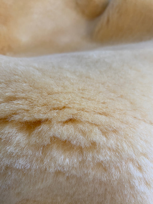 Bassinet Sheepskin: Medical Grade (Small)