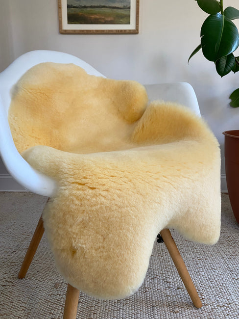 Bassinet Sheepskin: Medical Grade (Small)