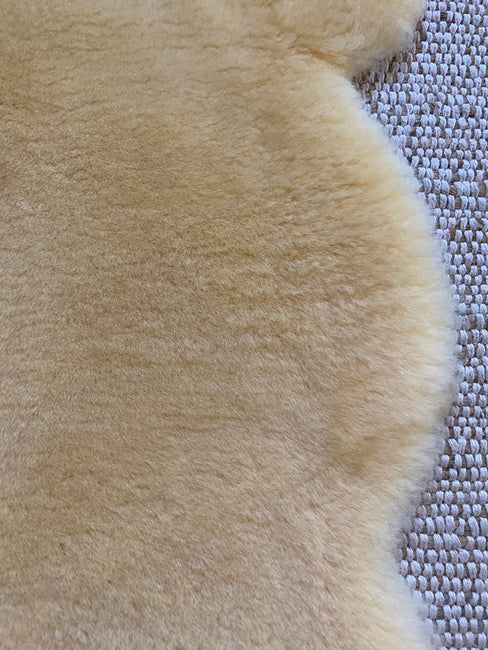 Bassinet Sheepskin: Medical Grade (Small)