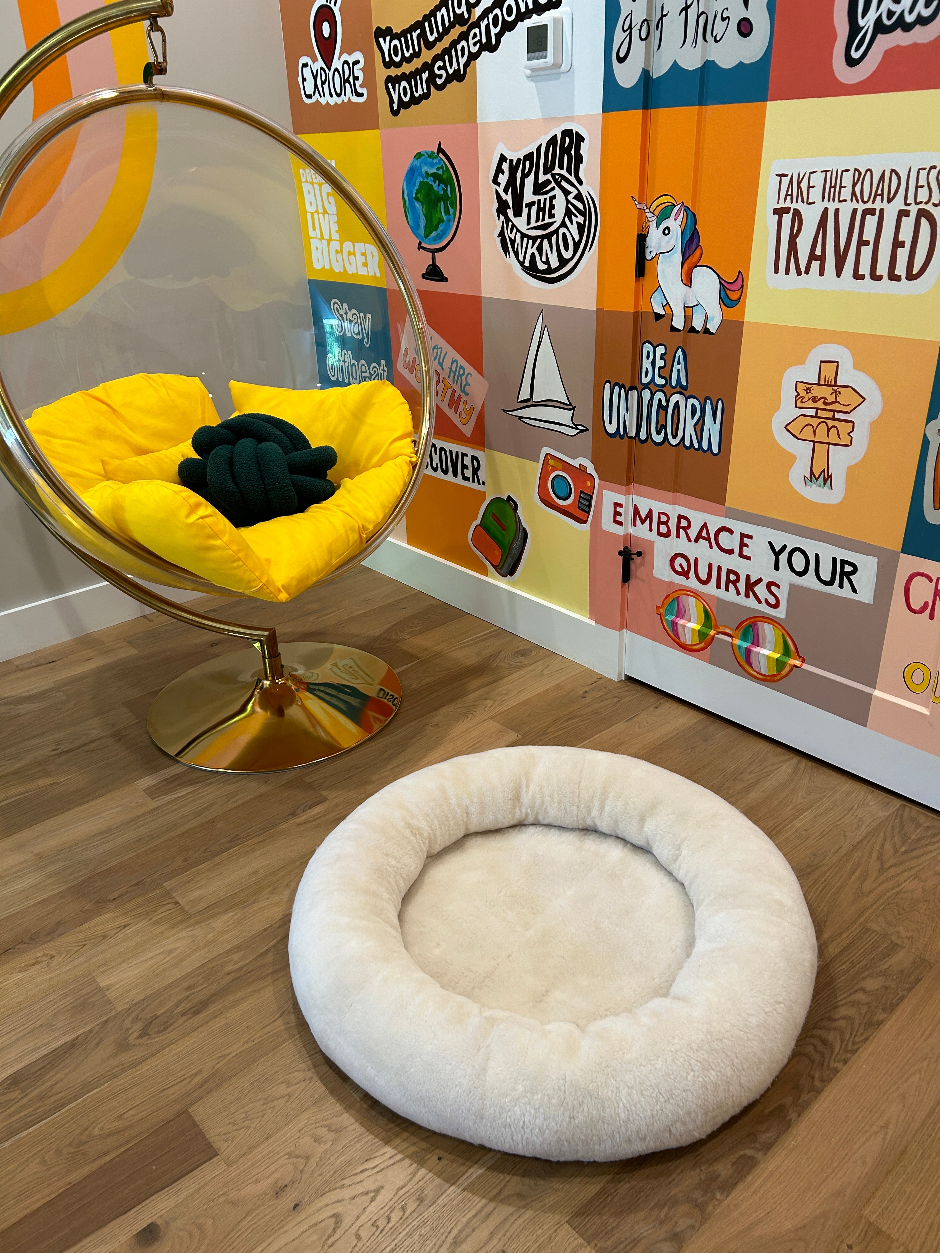 SNUGLY Short Fur Sheepskin Dog Beds